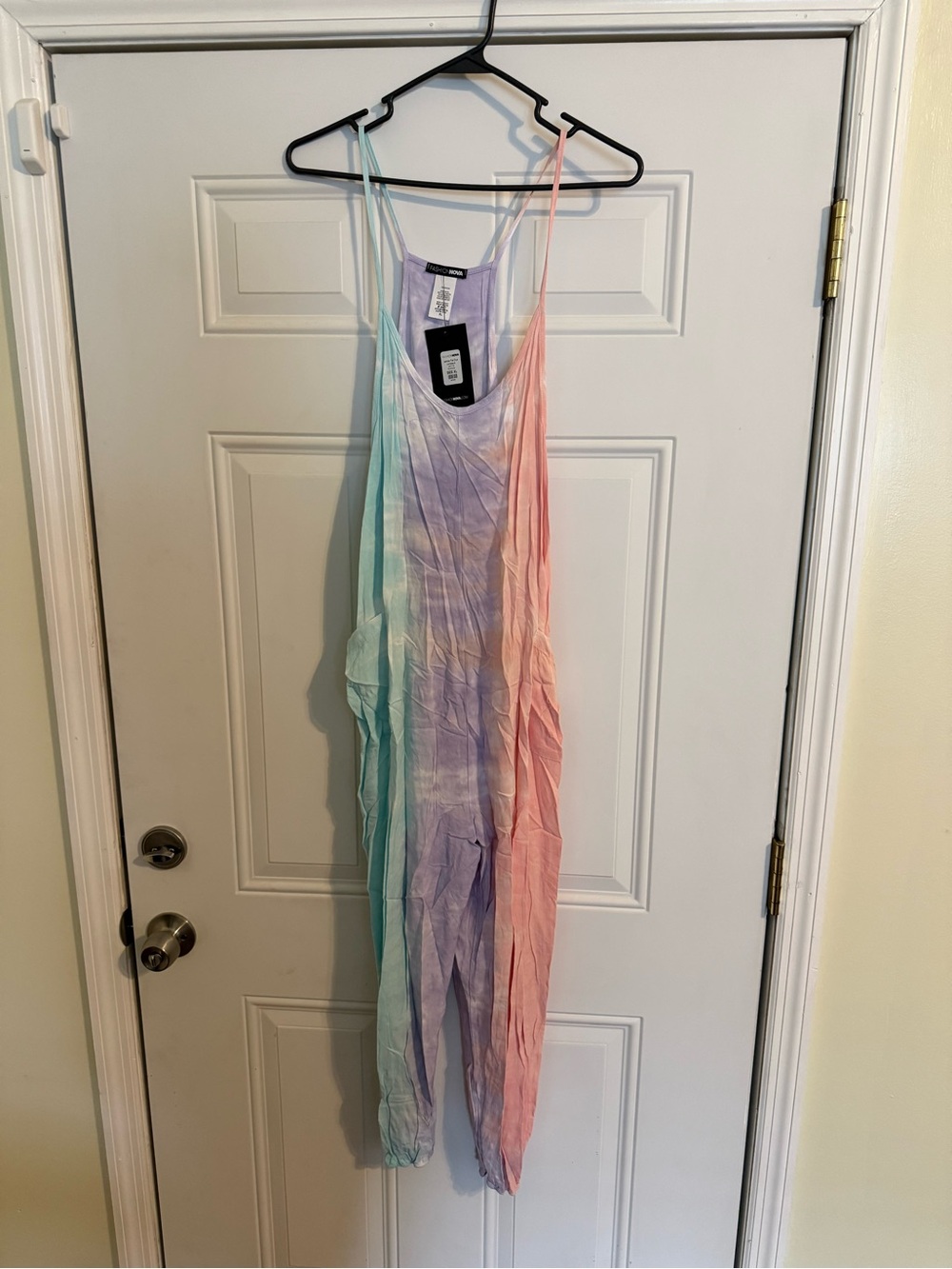 Women’s Fashion NovaSize XL NEW W TAGS Tie-Dye One-Piece Romper - Pastel Rainbow